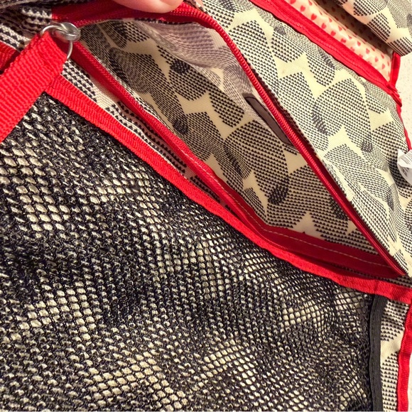 Skip Hop Portable Travel Changing Pad Clutch Gray Chevron Red Hearts Baby - Picture 5 of 8